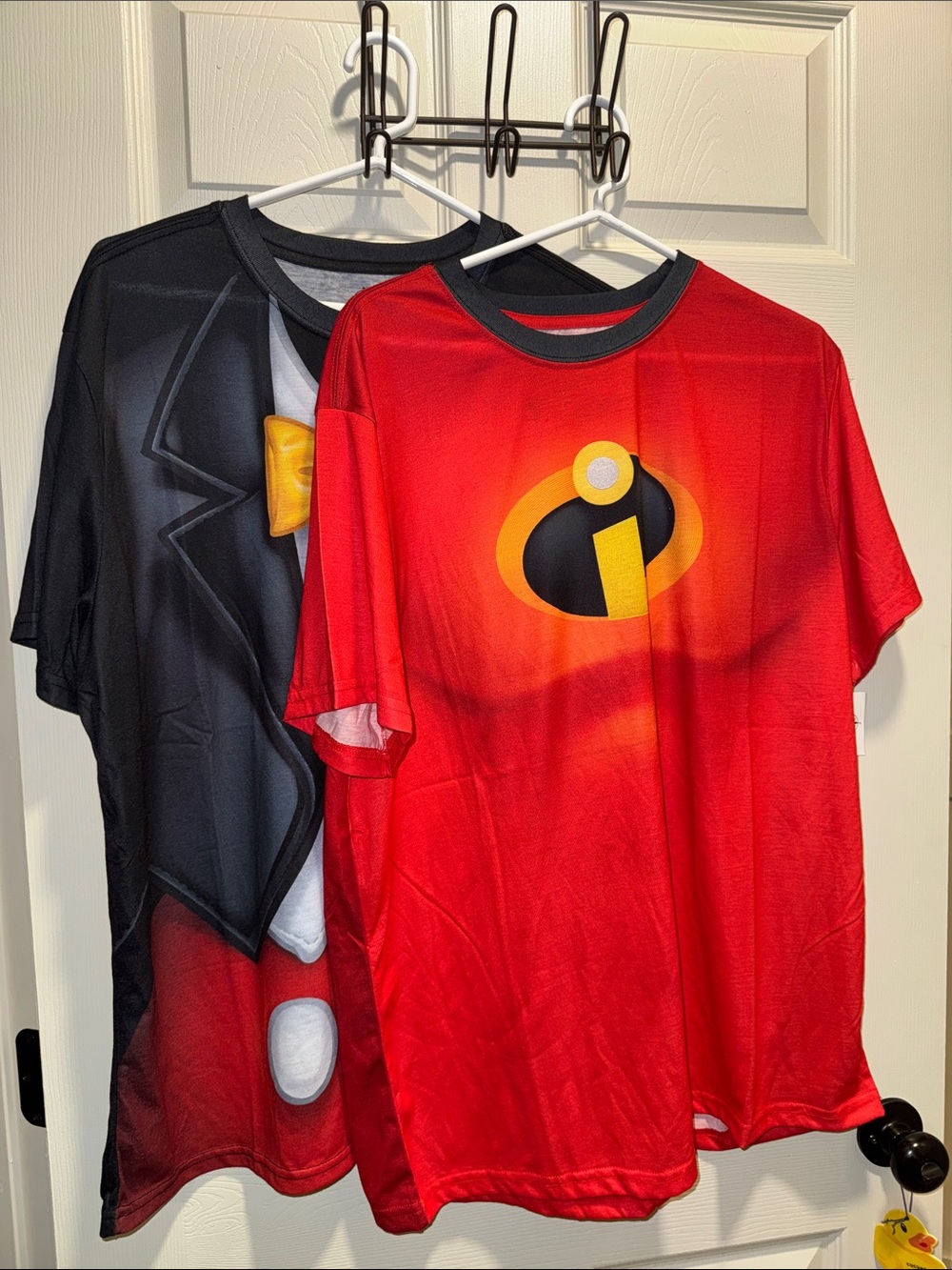 DISNEY INCREDIBLES AND MICKEY MOUSE SHORT SLEEVE TEE TOP
